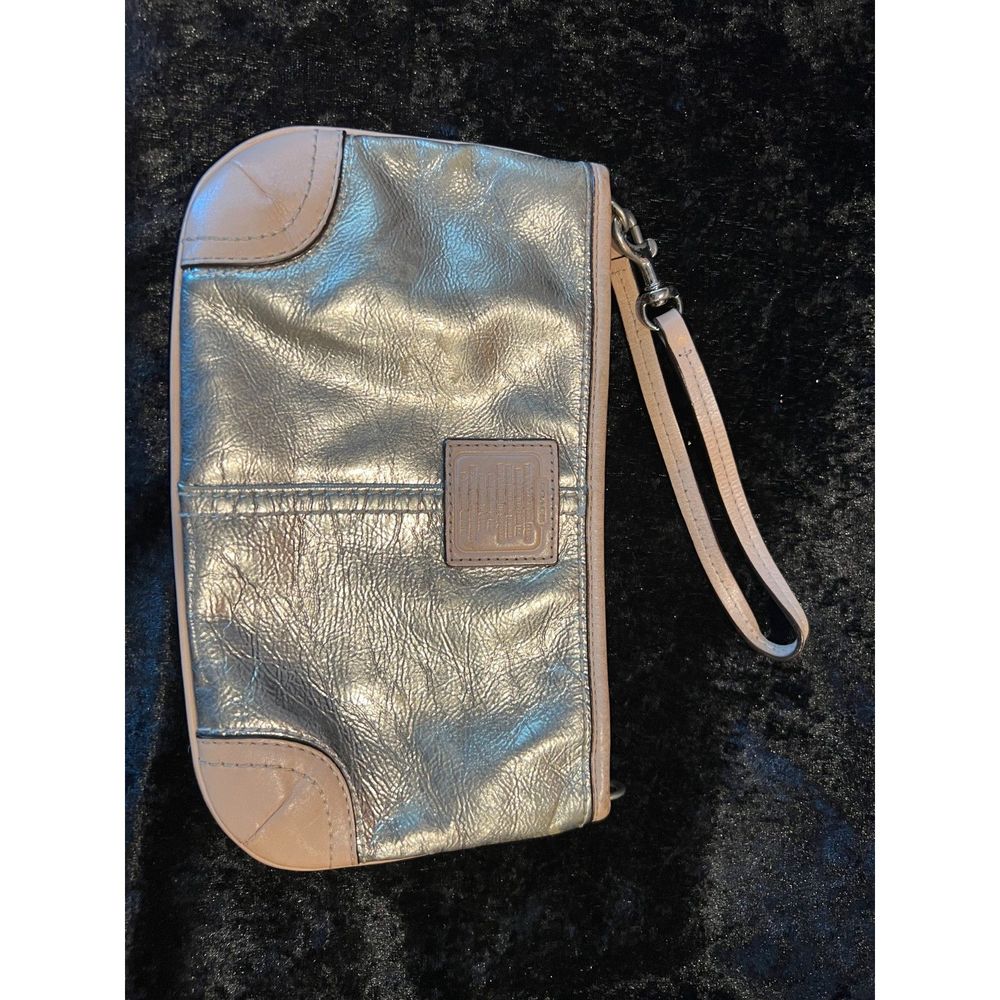 Coach Silver & Pink Leather Hand Bag Clutch Purse